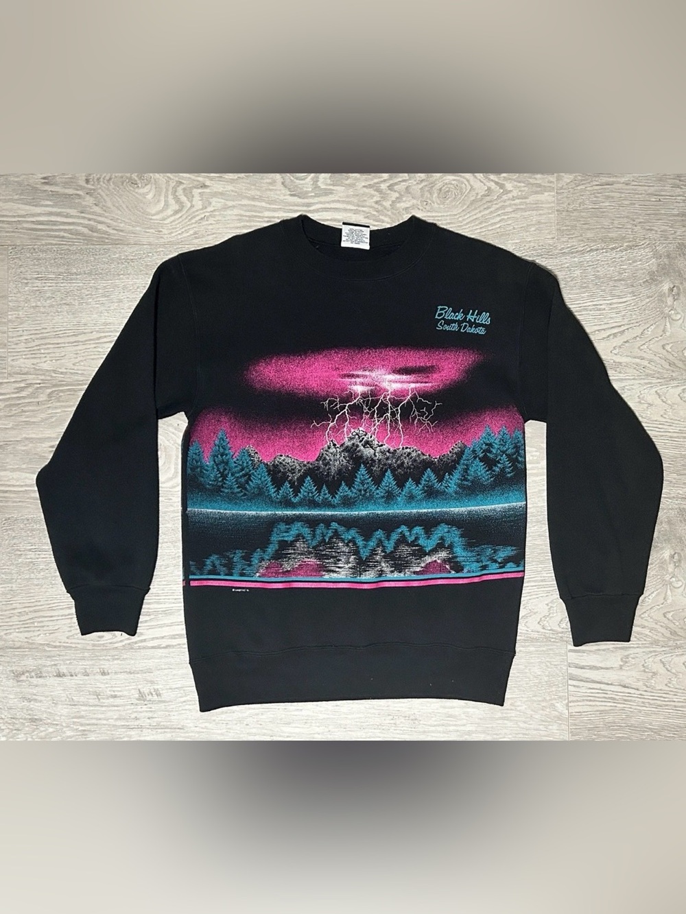 Vintage 90s Habitat Black Hills South Dakota All Over Print Crewneck Sweater